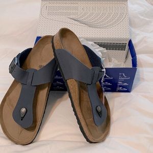 Birkenstocks NWT in original box Medina size 43 (US M 10 /L 12 in Navy